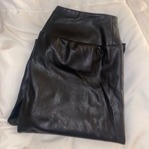 Leather leggings